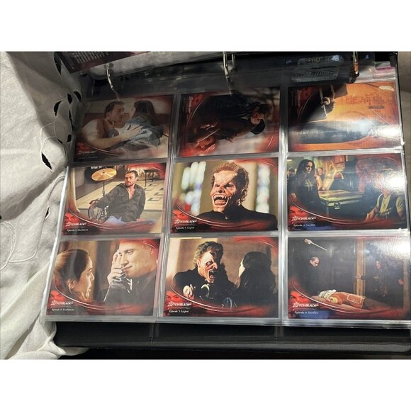 INKWORKS WITCHBLADE TV Show 94 Trading Cards With Series Binder - Picture 7 of 11